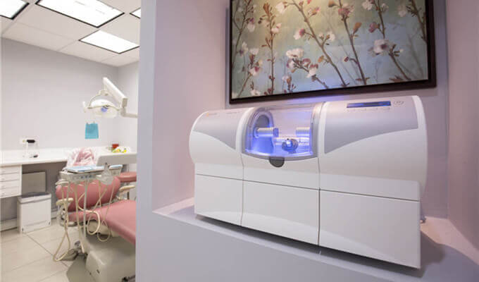 CEREC machine